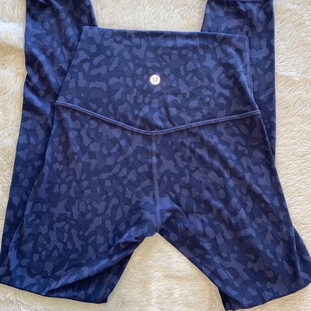 Lululemon Formation Camo Shade Multi Align Legging 25”